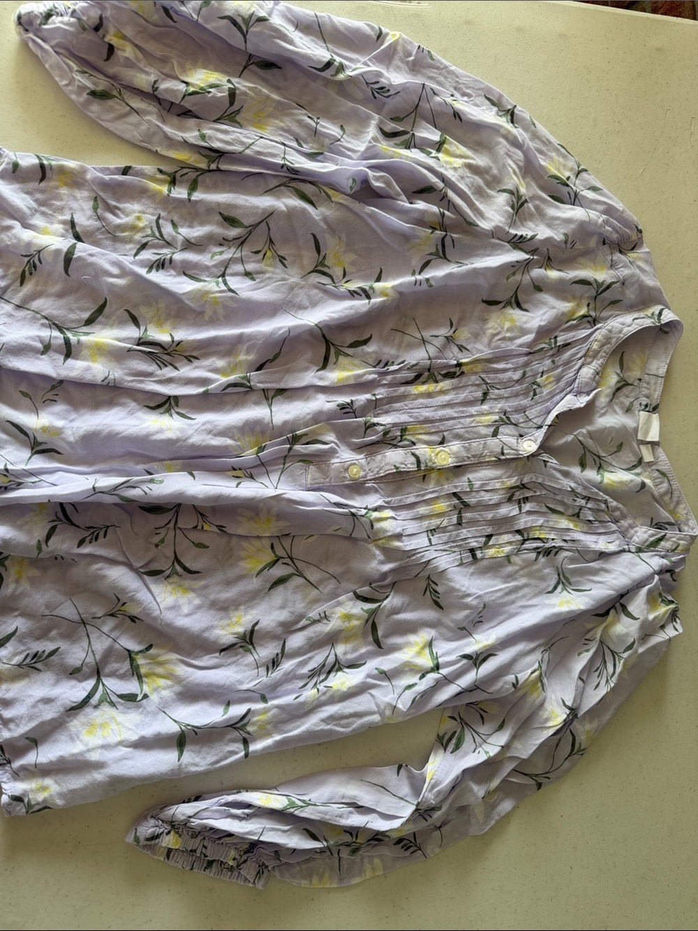 GAP Women's Floral Button-Up Tops - Blue, White, Lavender - Picture 4 of 4